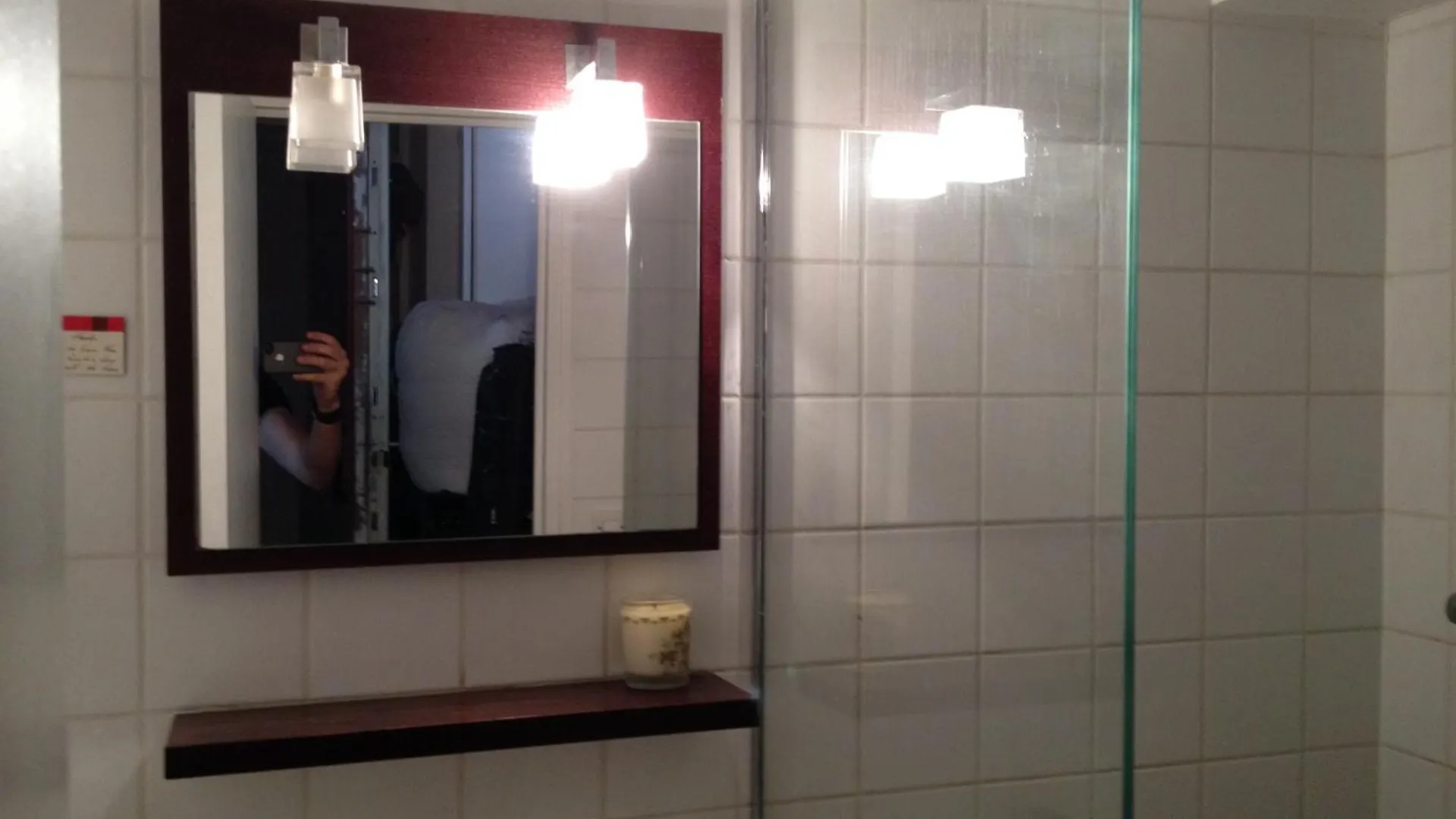 Suite Independante Studio Top Centre Marais Paris Bed & Breakfast